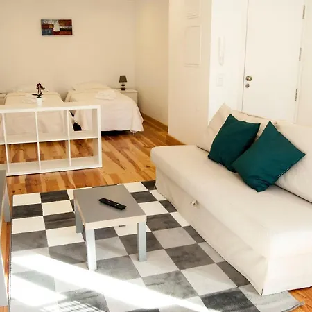 Daora Cost Апартаменти Лісабон