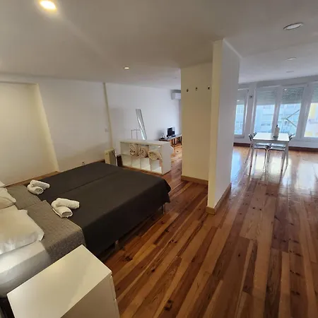 Daora Cost 리스본